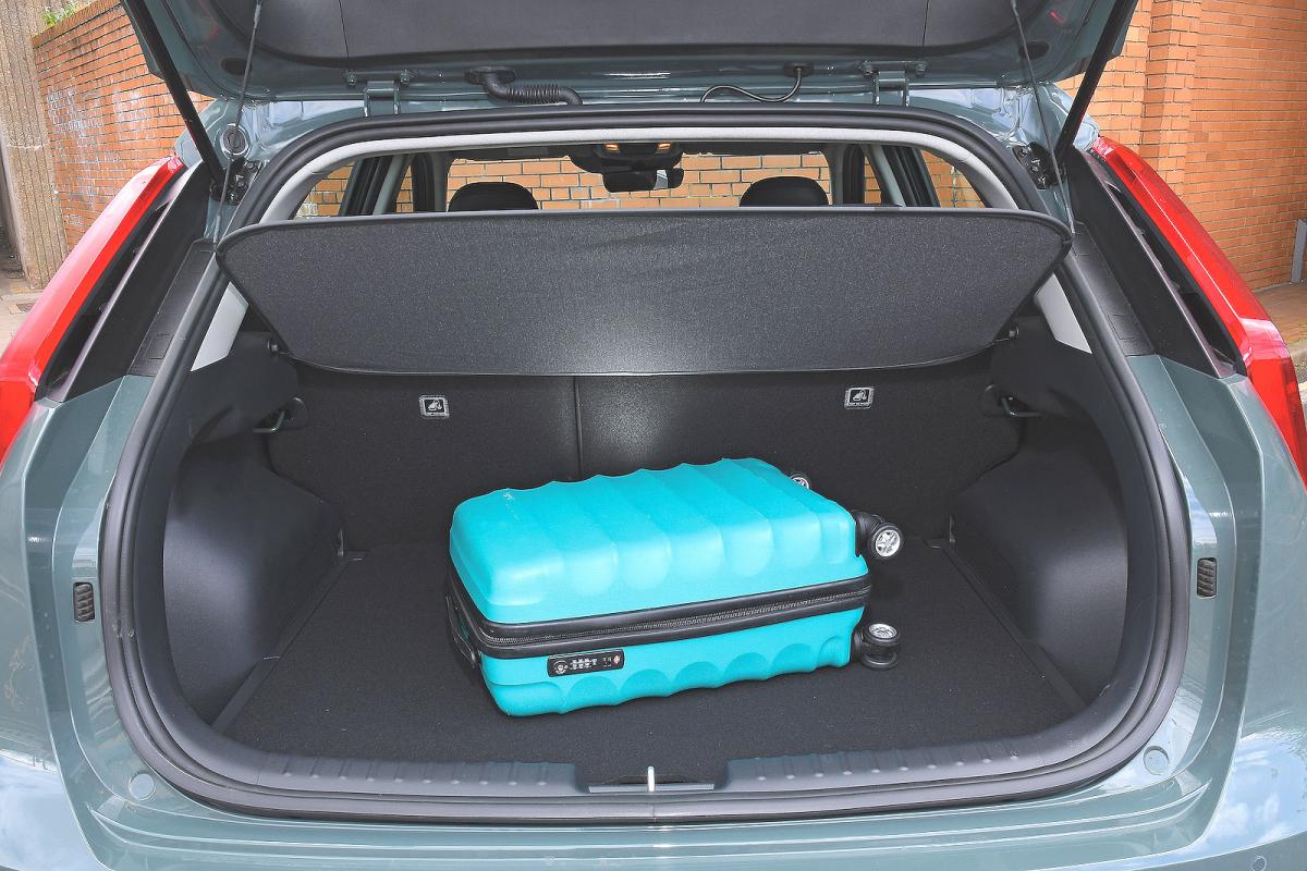 Kia Niro EV boot open