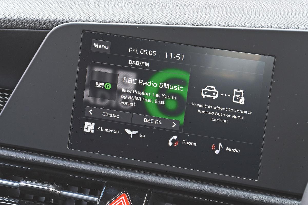 Kia Niro EV interior infotainment