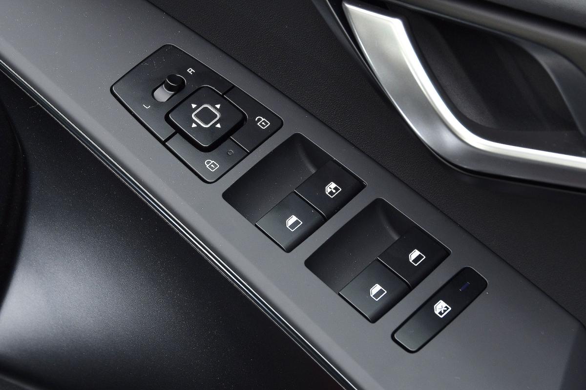 Kia Niro EV interior detail