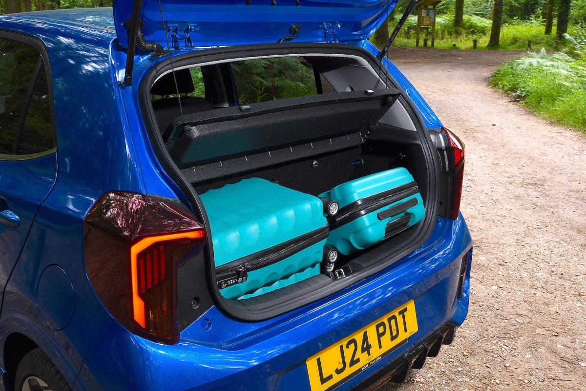 Kia Picanto boot