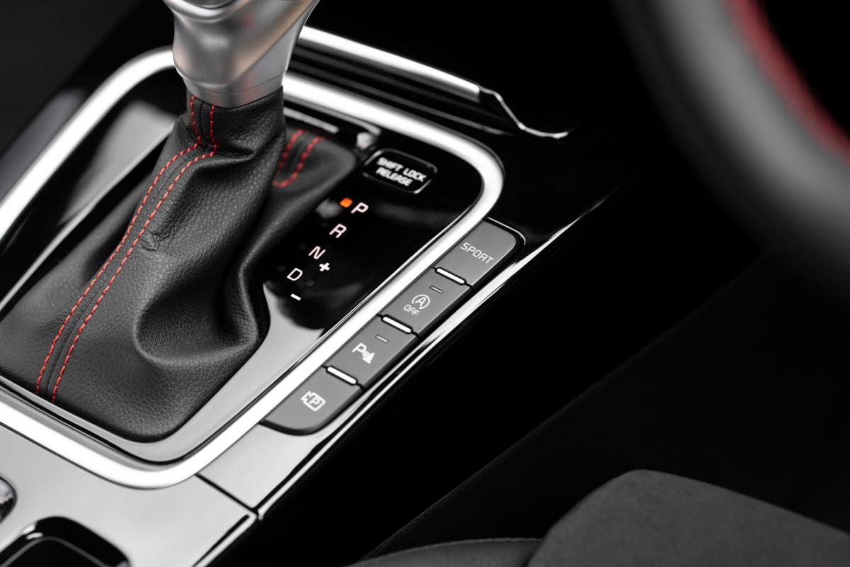 Kia Proceed 2021 interior detail