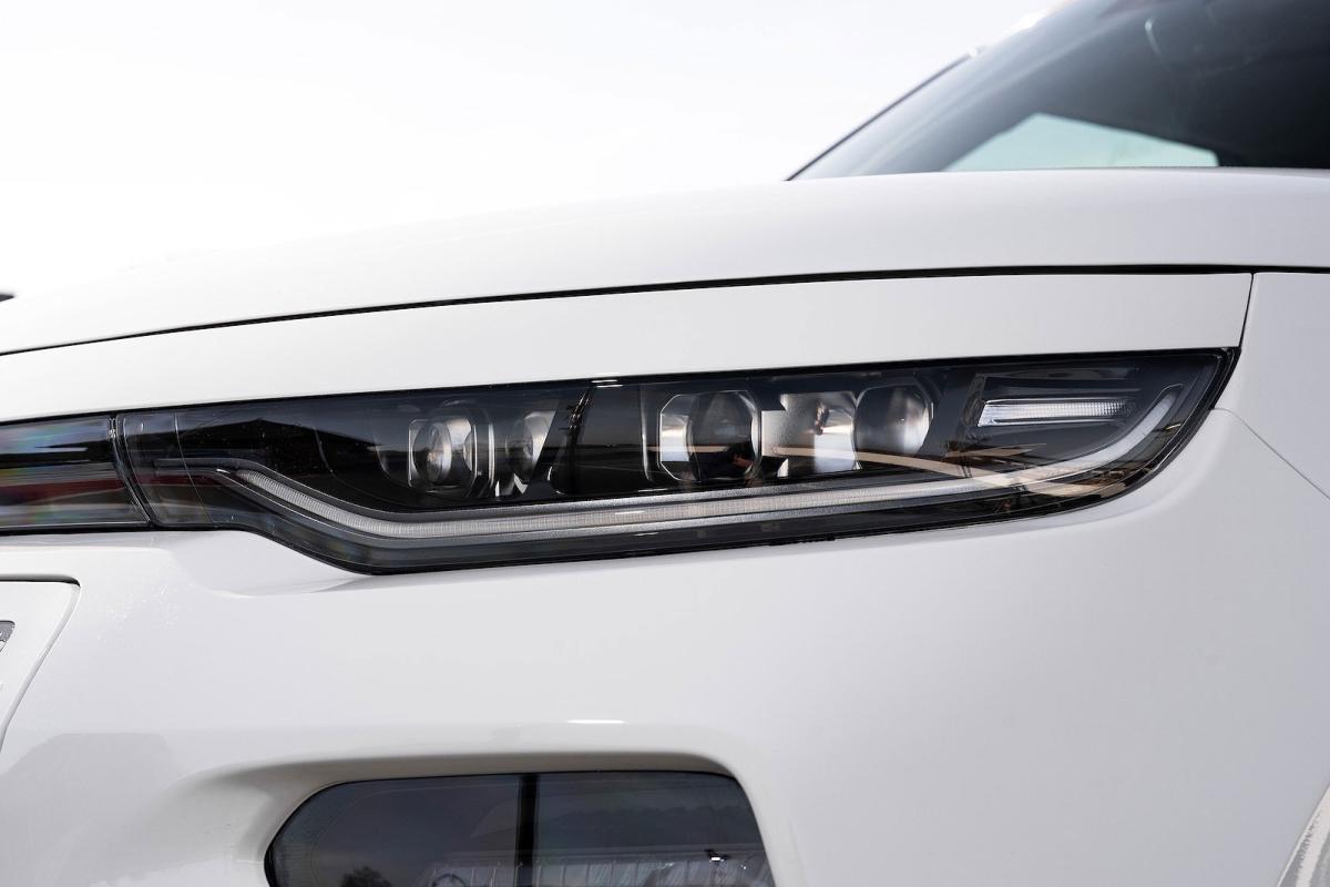 Kia Soul EV headlights detail