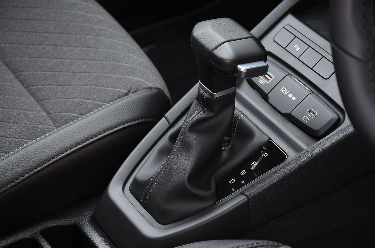 Kia Stonic interior detail
