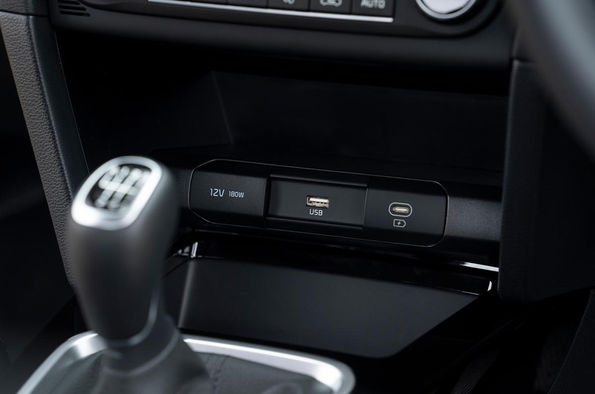 Kia XCeed interior detail