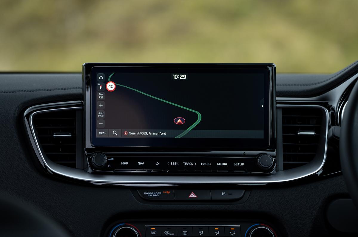Kia XCeed touchscreen