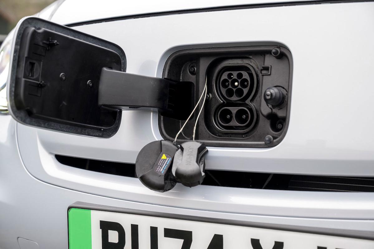 Leapmotor T03 charging socket