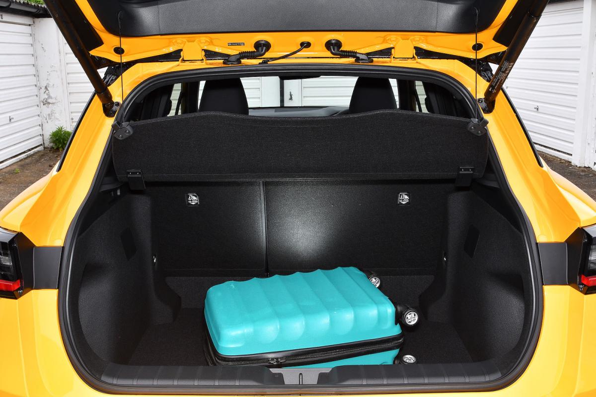 Lexus LBX boot
