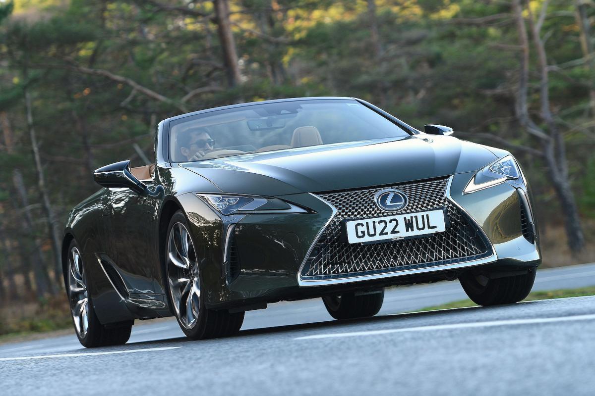 Lexus LC Convertible front cornering