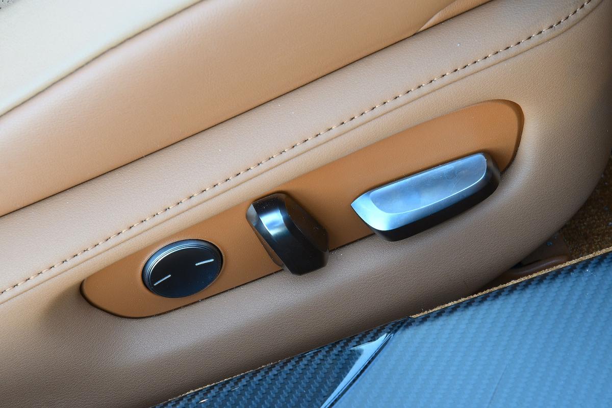 Lexus LC Convertible interior detail