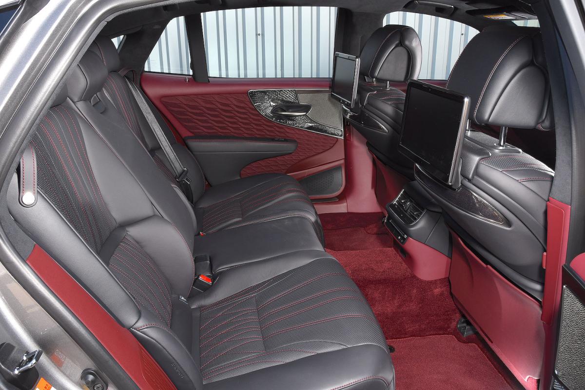 Lexus LS interior back seats