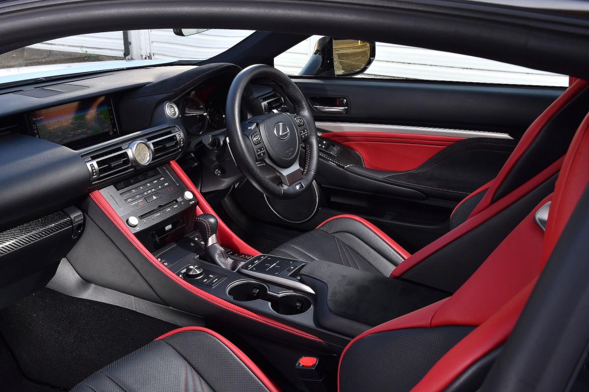 Lexus RC F interior front seats
