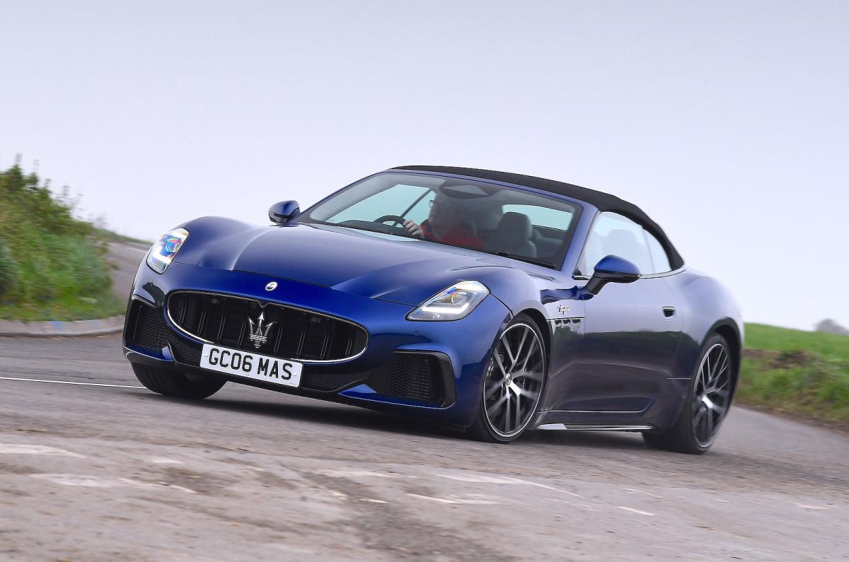 Maserati GranCabrio front cornering