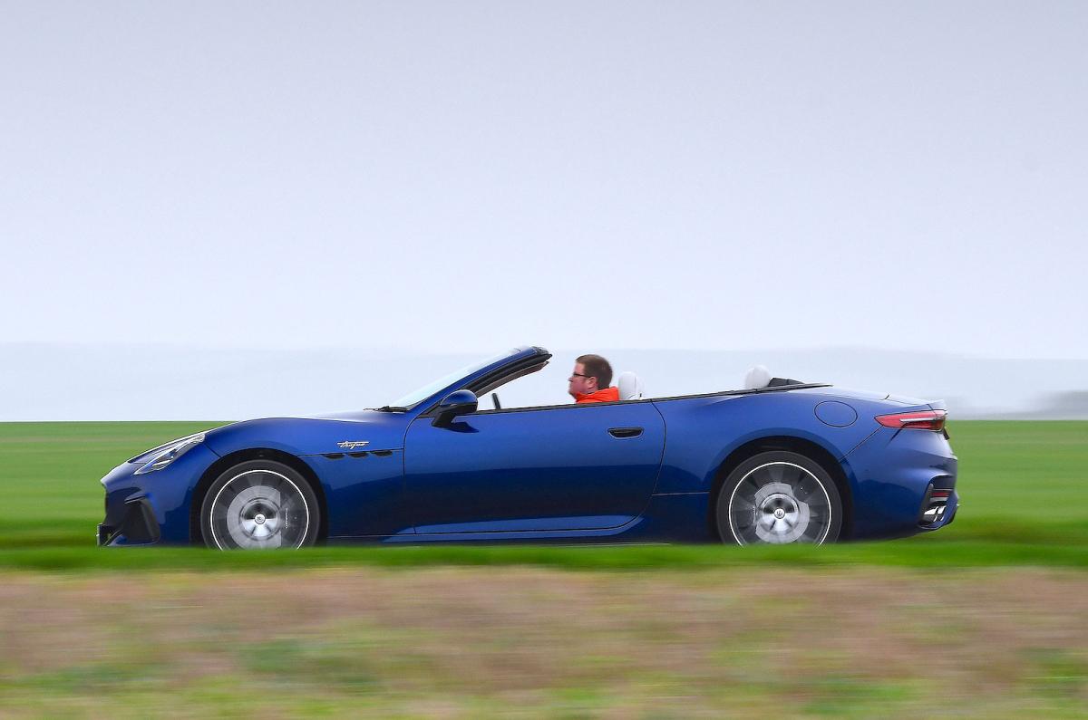 Maserati GranCabrio left driving