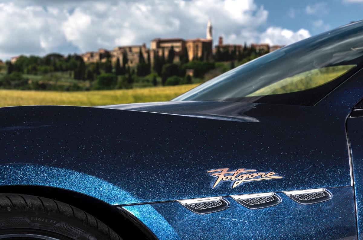 Maserati GranTurismo Folgore side badge