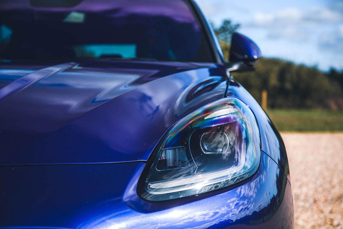 Maserati Grecale Trofeo headlights
