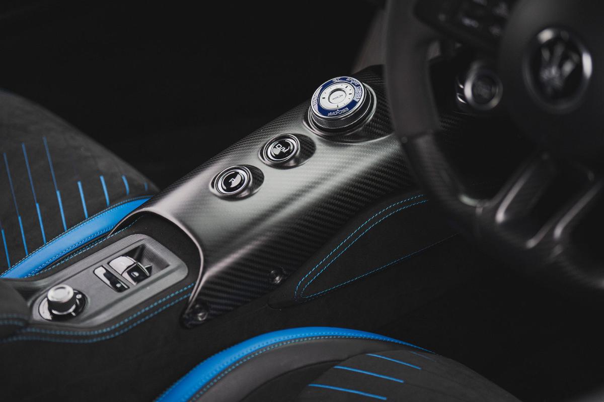 Maserati MC20 interior detail