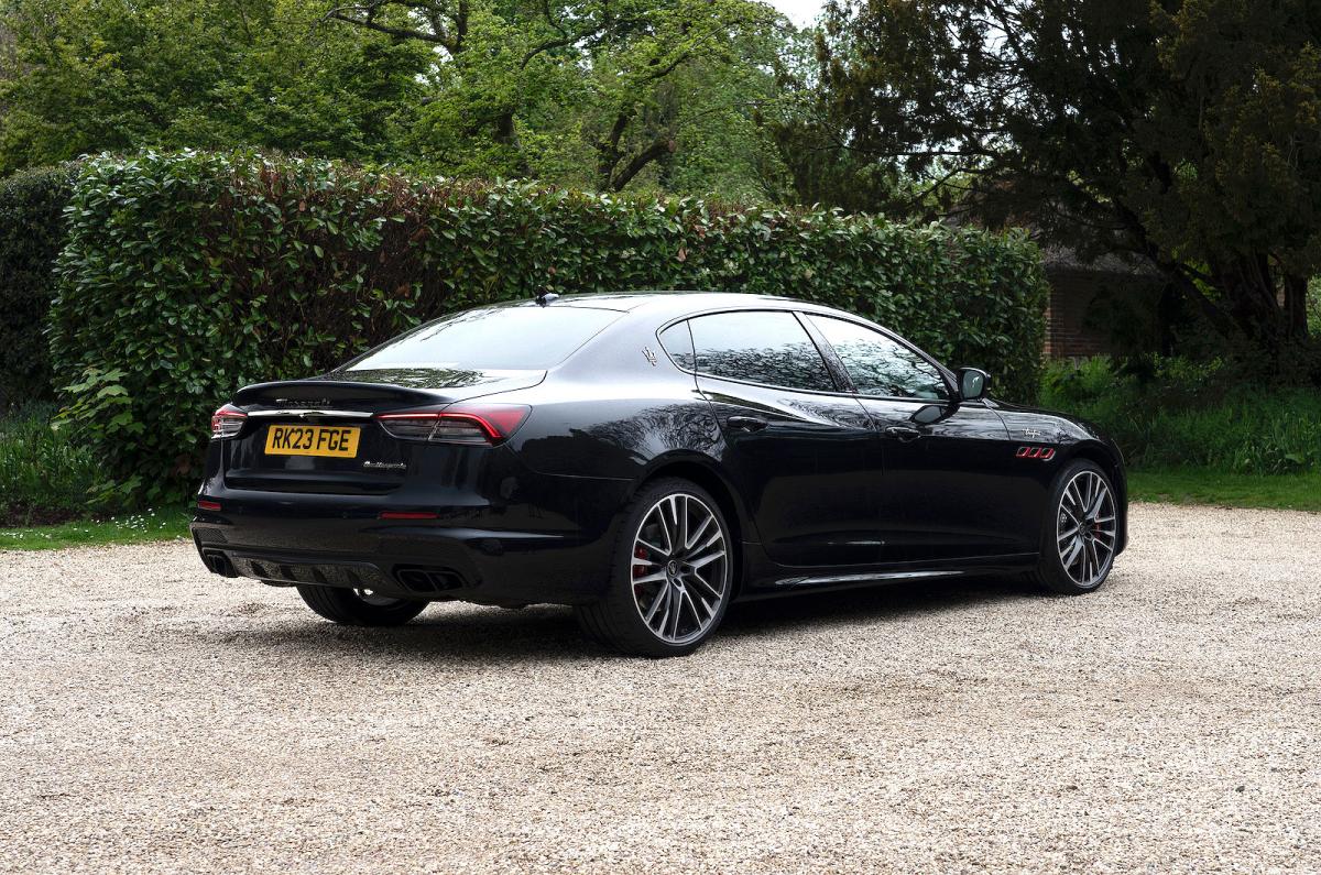 Maserati Quattroporte rear right static