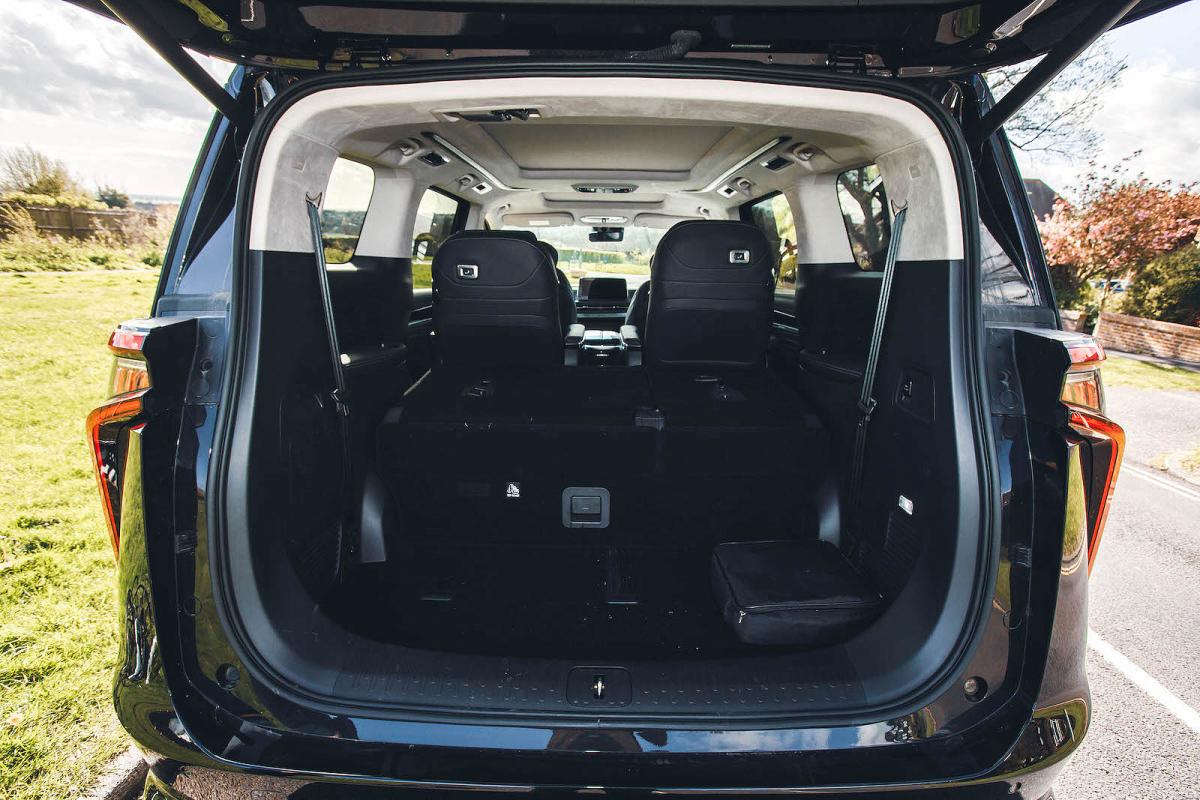 Maxus Mifa 9 boot