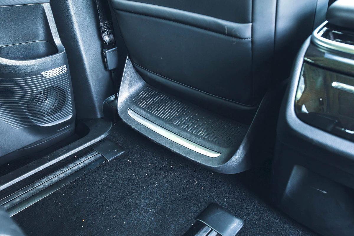 Maxus Mifa 9 foot rest