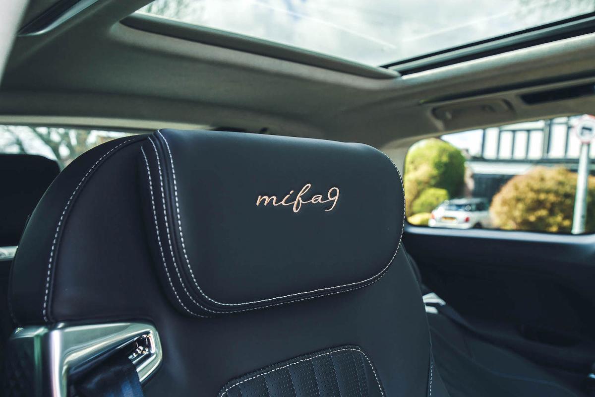 Maxus Mifa 9 seat detail