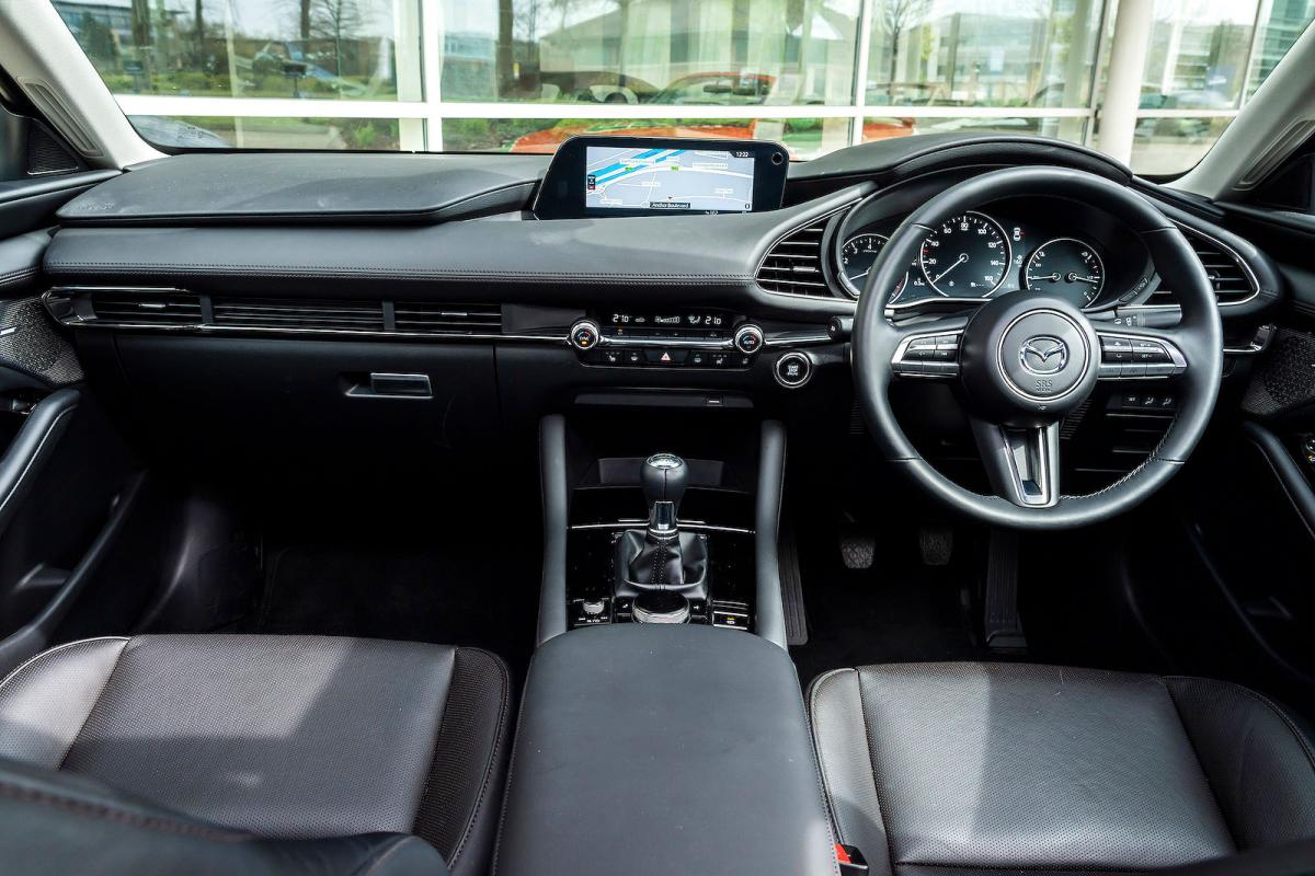 Mazda 3 Saloon dashboard