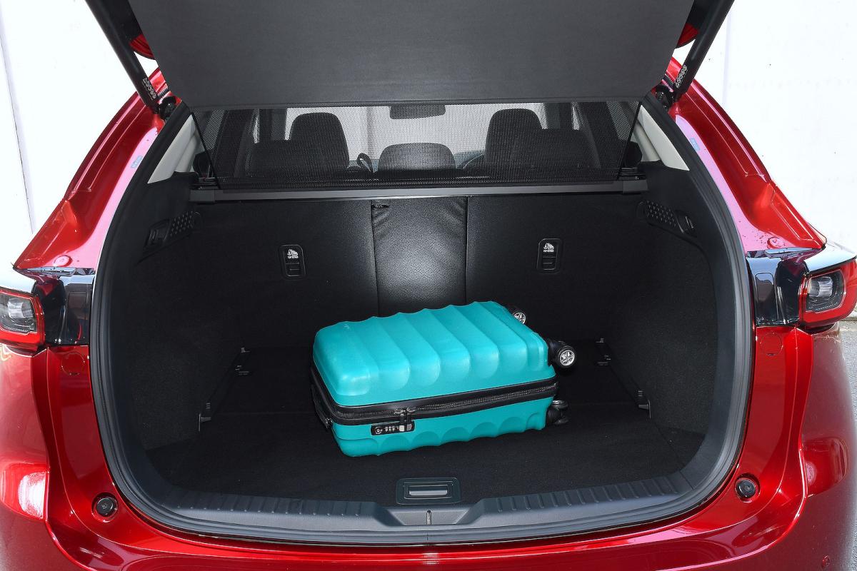 Mazda CX-5 boot