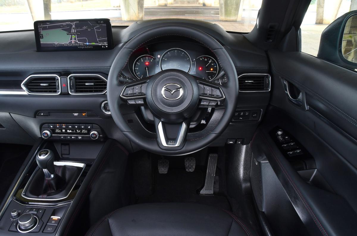 Used Mazda CX-5 2017-present dashboard