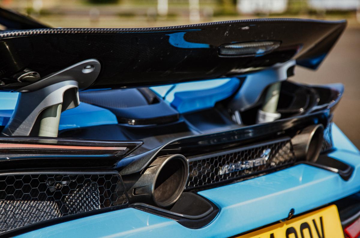 McLaren 720S Spider exhausts