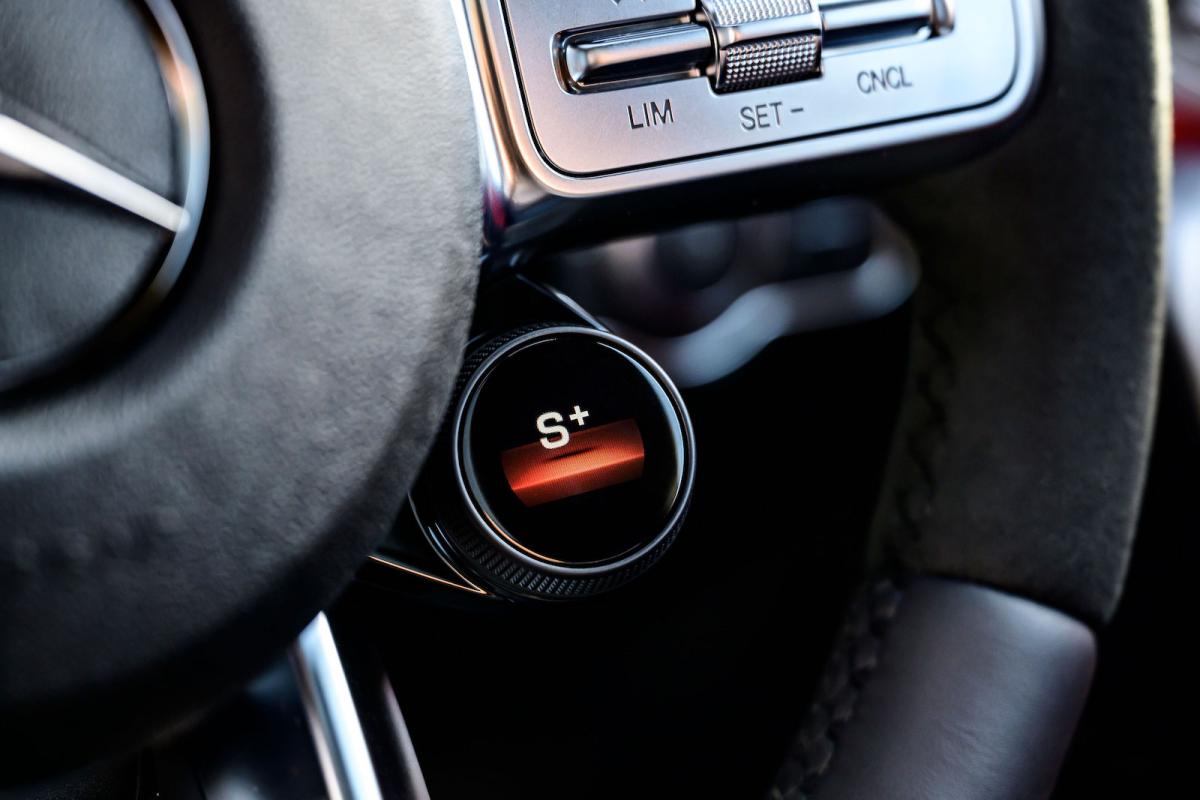 Mercedes-AMG CLA 45 S steering wheel detail