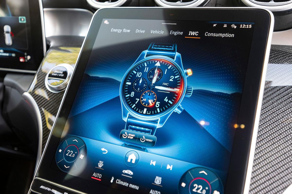 Mercedes-AMG GLC 63 S interior infotainment