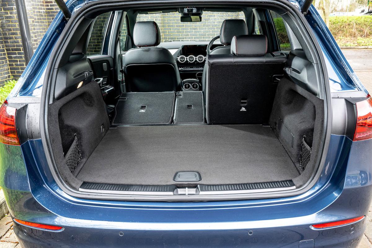 Mercedes B-Class boot open
