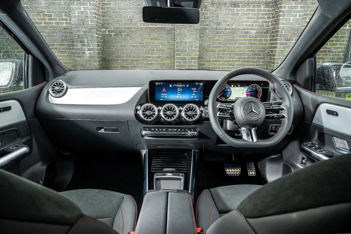 Mercedes B-Class interior dashboard