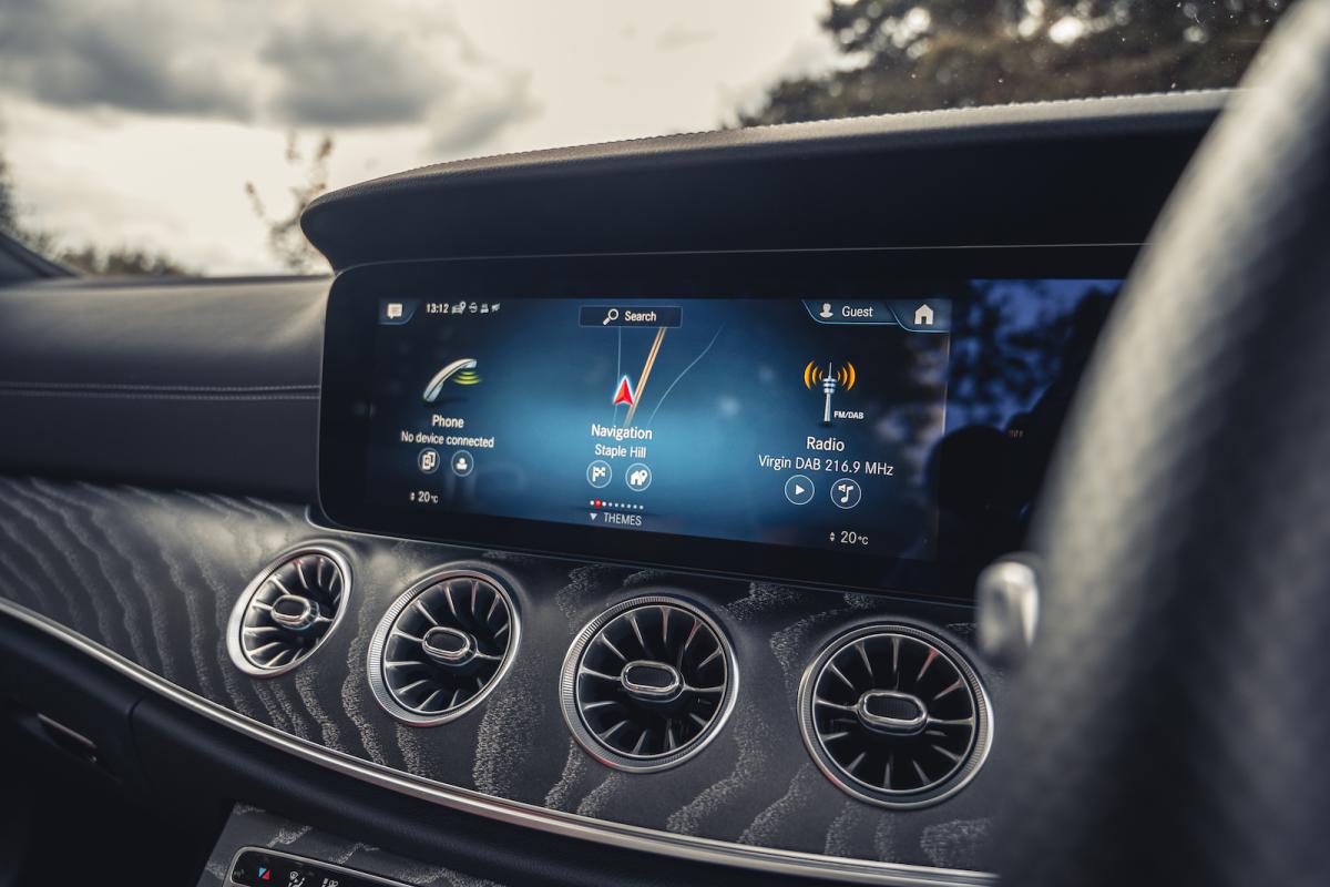 Mercedes E-Class Cabriolet 2021 interior infotainment