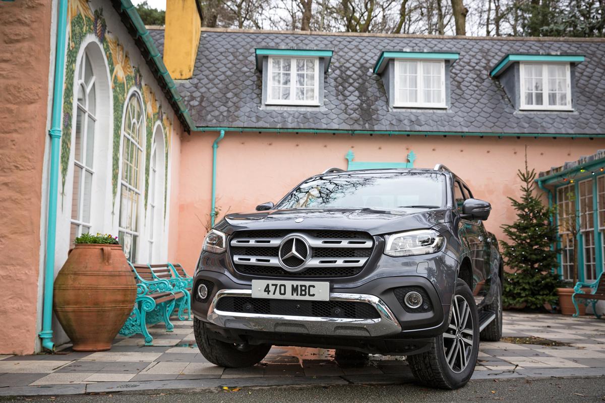 Mercedes-Benz X-Class 2019 front static