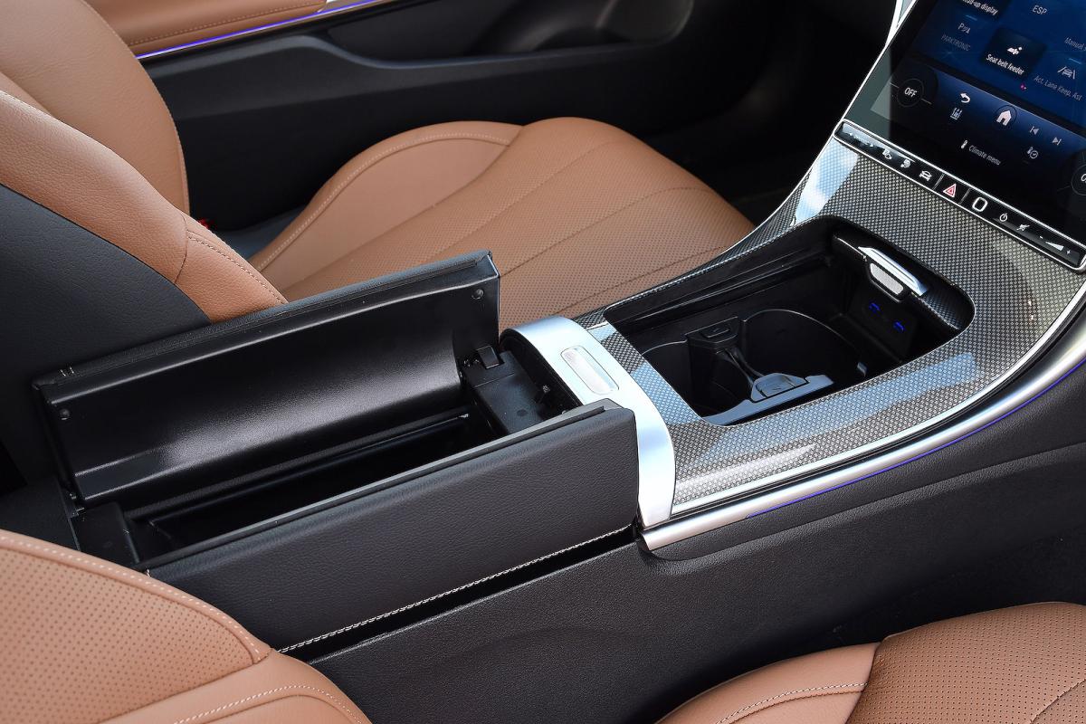Mercedes CLE interior detail