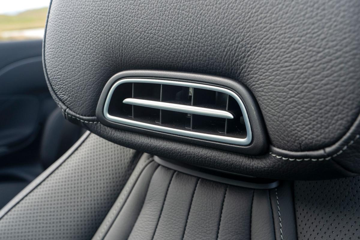 Mercedes CLE Cabriolet seat detail