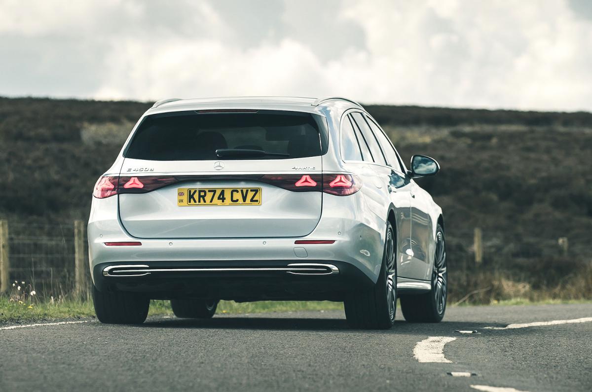 Mercedes E-Class Estate rear cornering