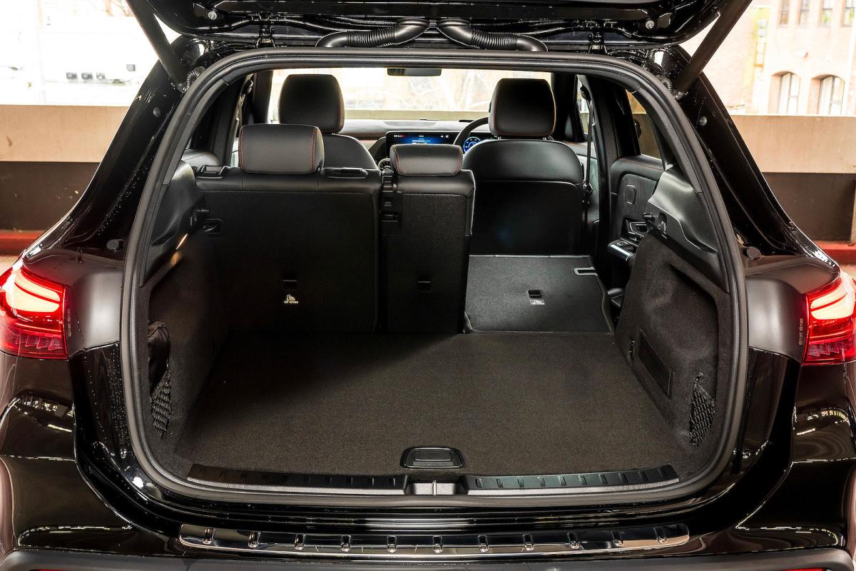 Mercedes EQA boot open