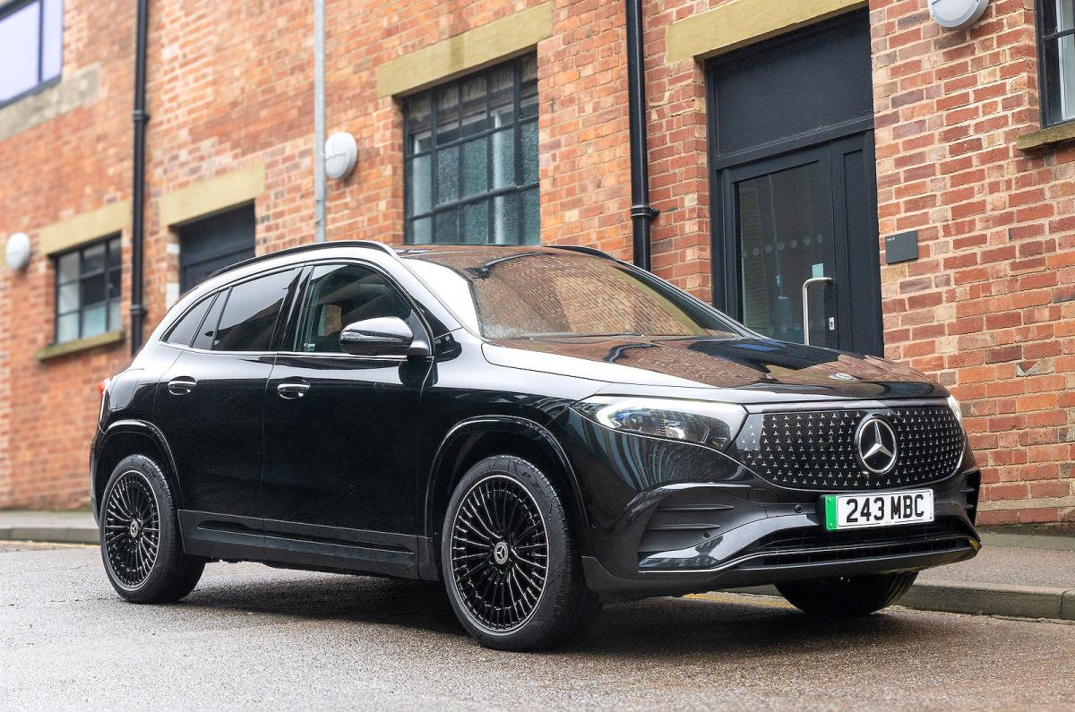 Mercedes EQA front right static