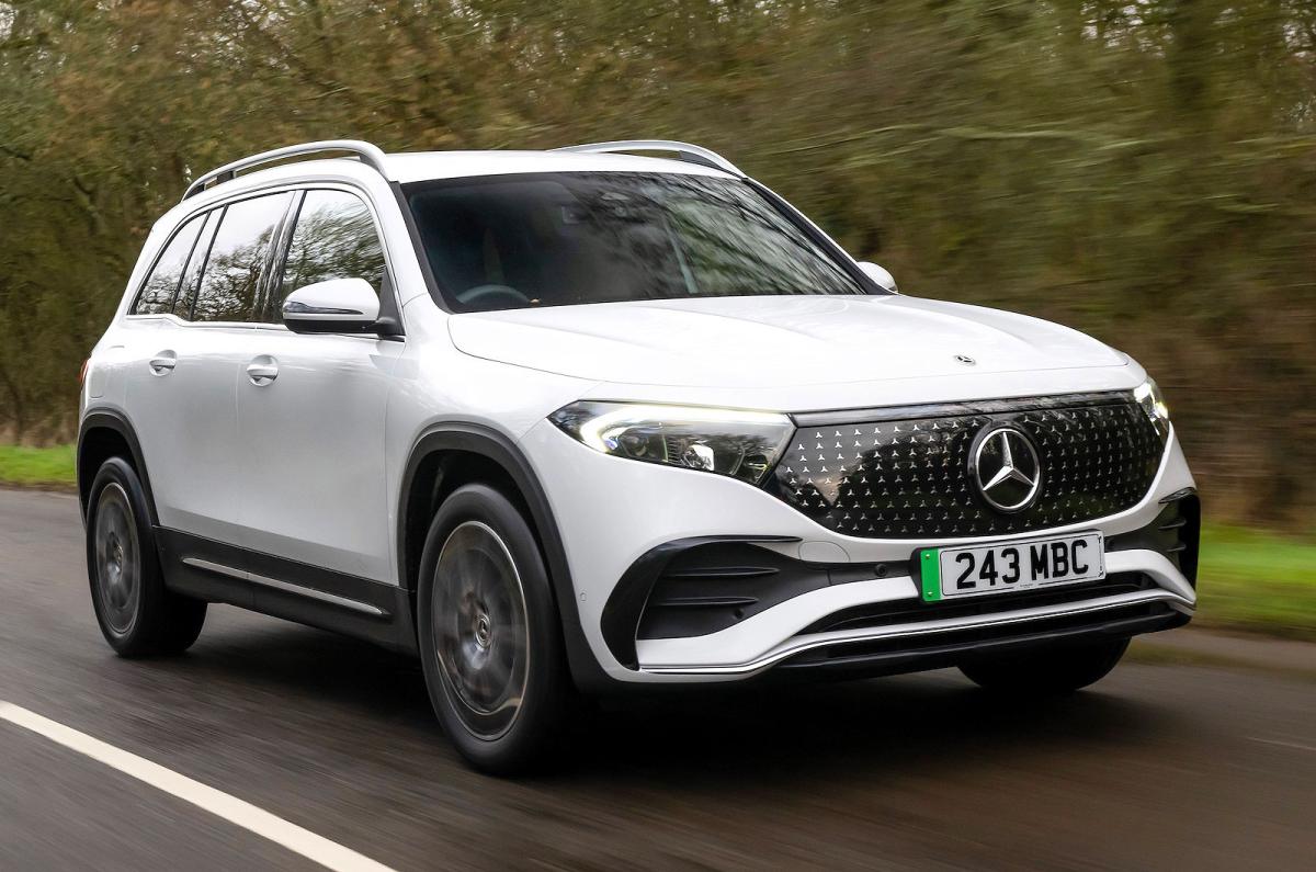 Mercedes EQB front right driving