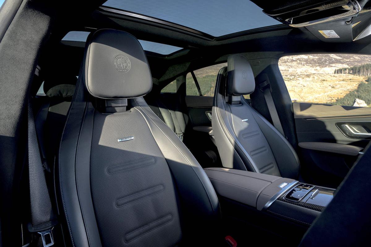 Mercedes EQS interior front seats