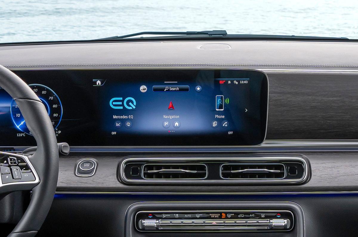 Mercedes EQV infotainment touchscreen