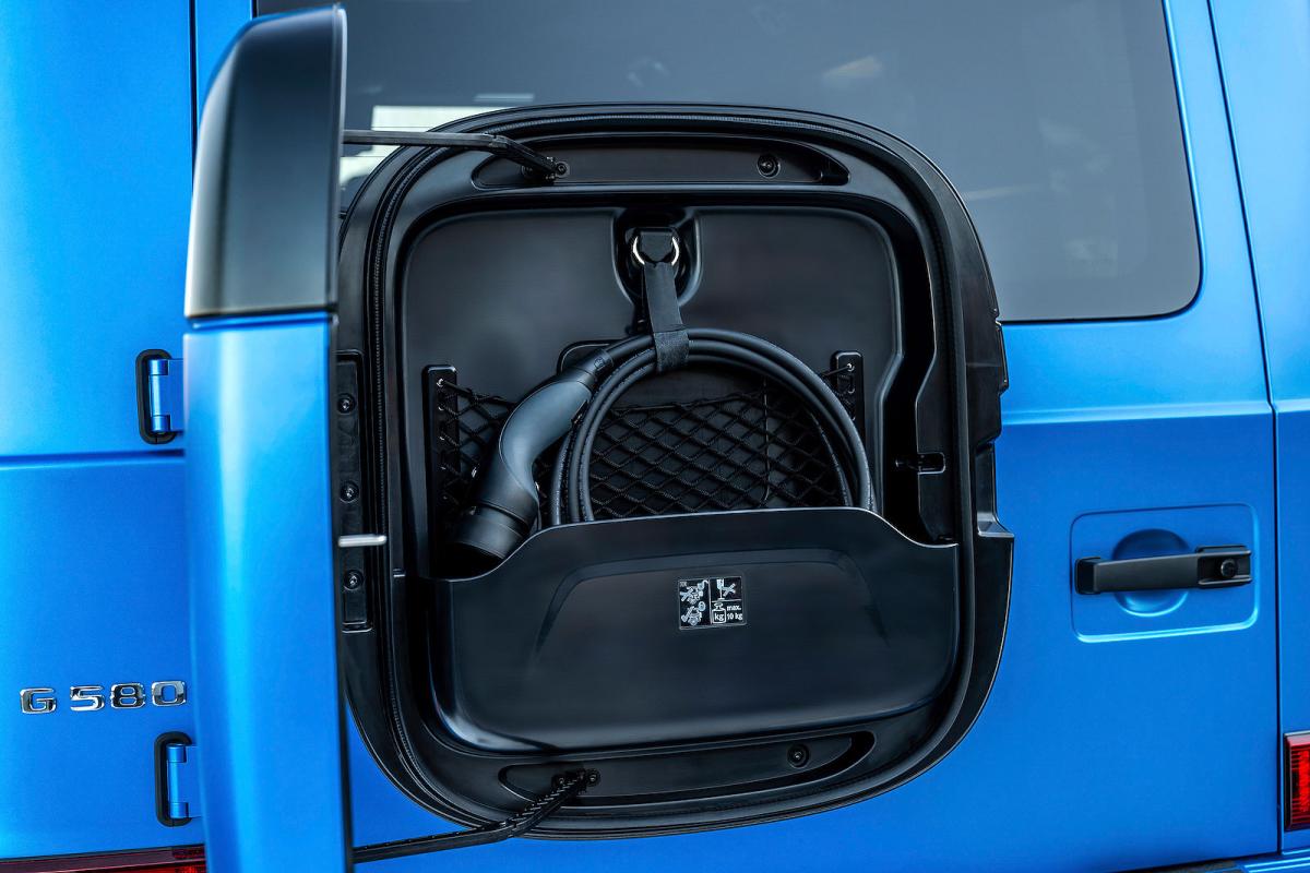 Electric Mercedes G-Class G580 charging cable