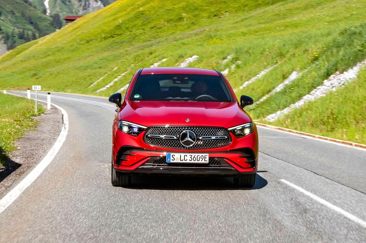 Mercedes GLC Coupé front driving