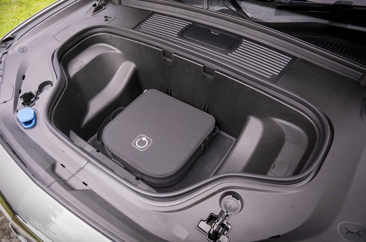 Mercedes GLC Electric front boot