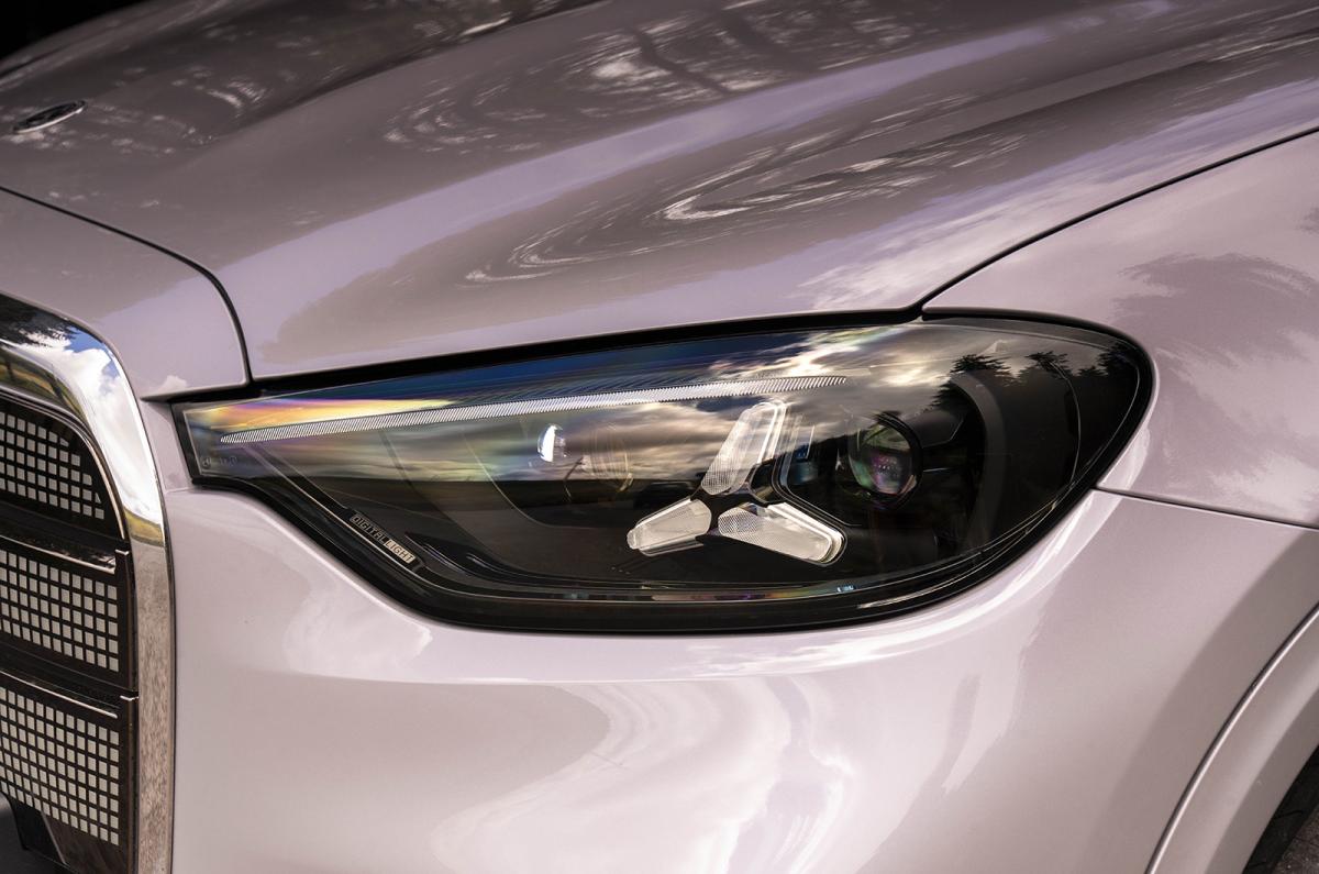 Mercedes GLC Electric headlight detail