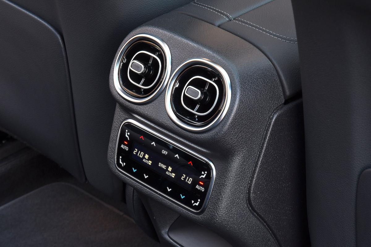 Mercedes GLC interior detail