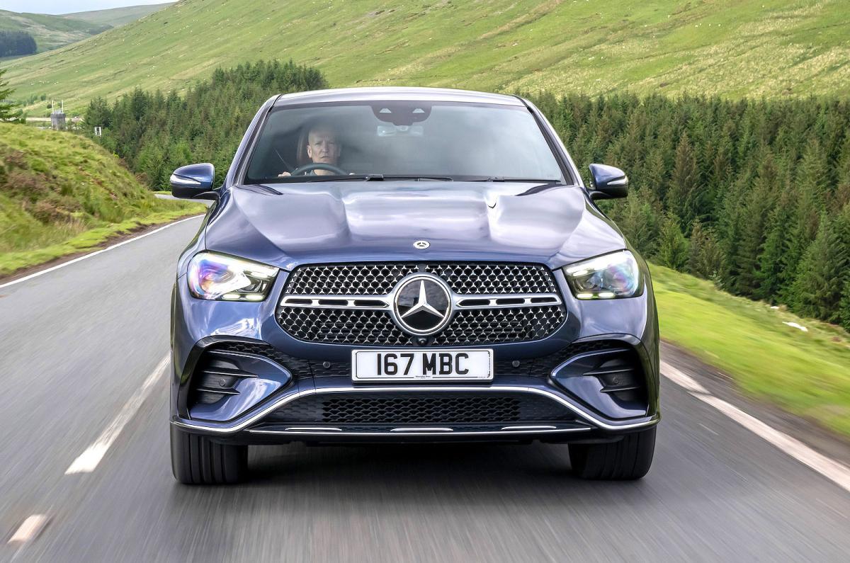 Mercedes GLE Coupé front driving