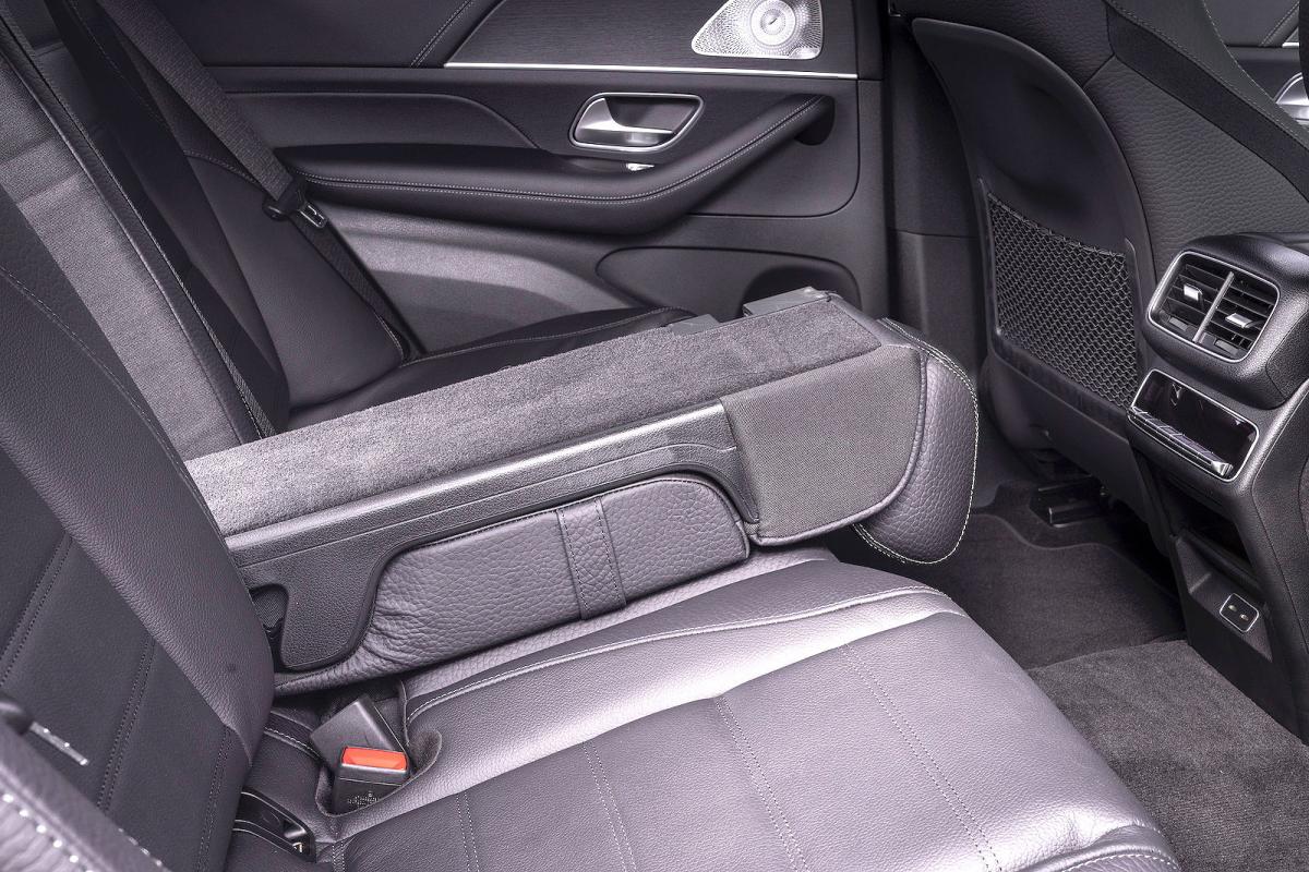 Mercedes GLE rear armrest