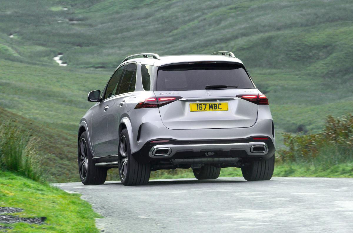 Mercedes GLE rear cornering